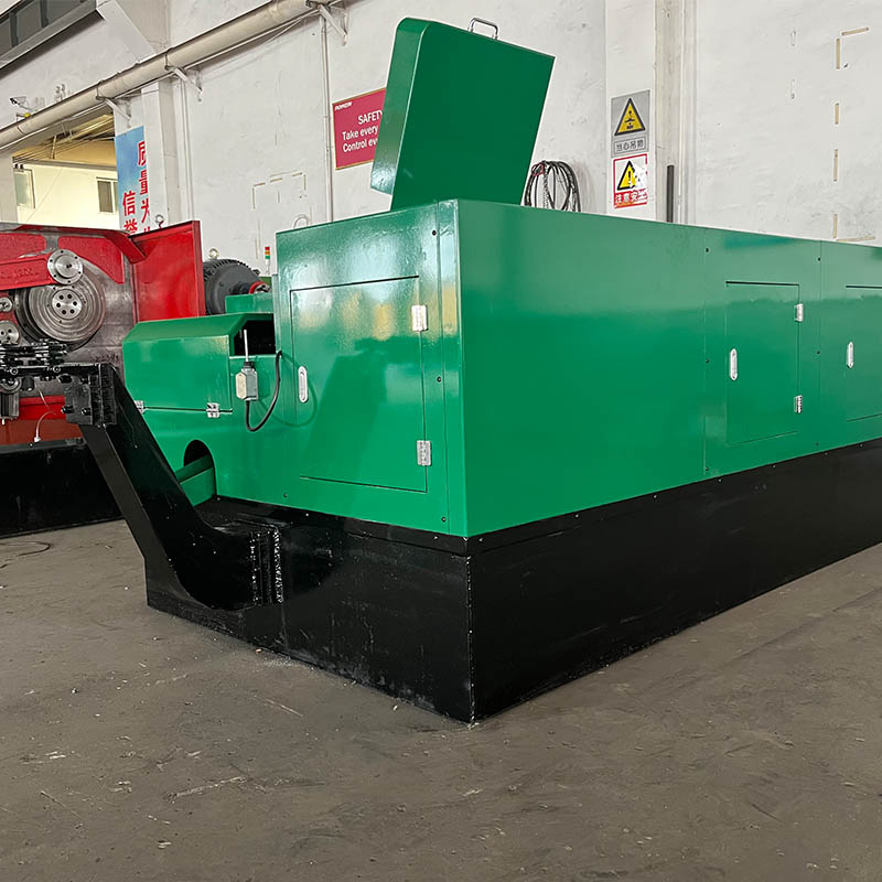 Как една многостанционна машина за студено зареждане революционизира модерното производство на крепежни елементи?