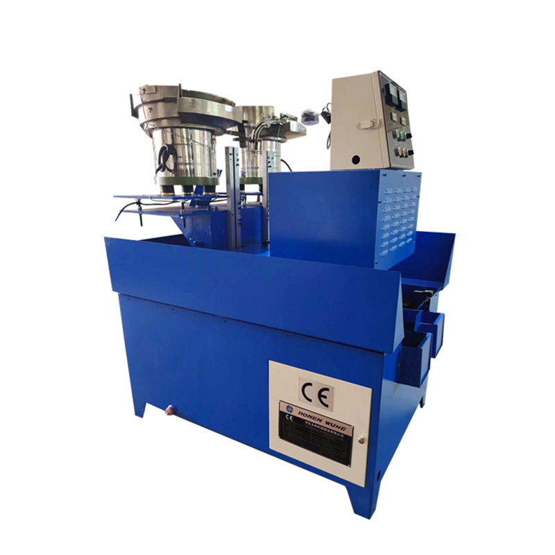 Машина за нарязване на квадратни шестостенни гайки